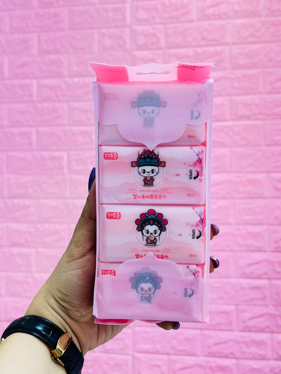 ✨🧴 دستمال مرطوب جیبی فانتزی صورتی✨🧴