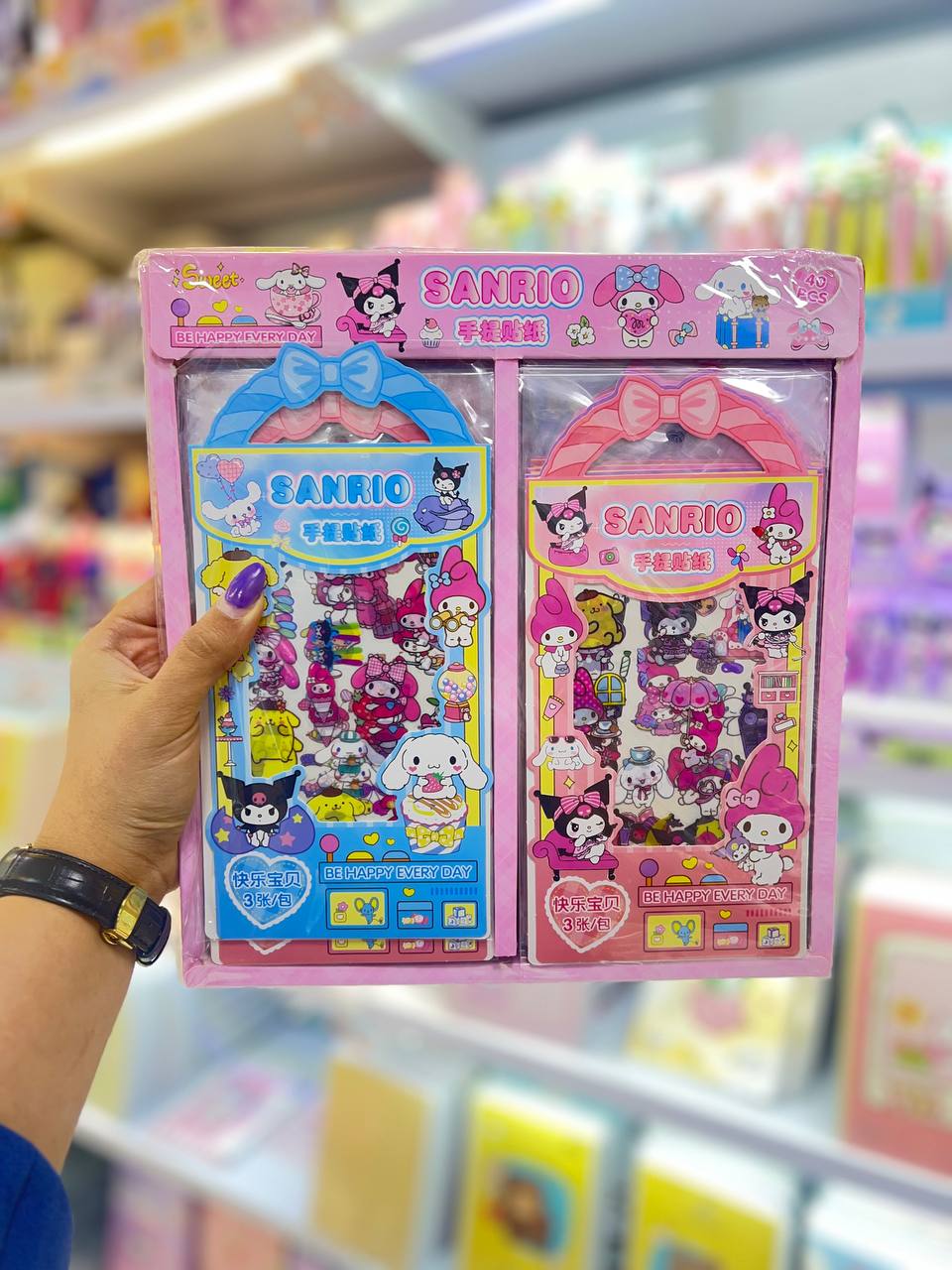 ✨🌊 استیکر ضد آب کرومی ۳ برگی