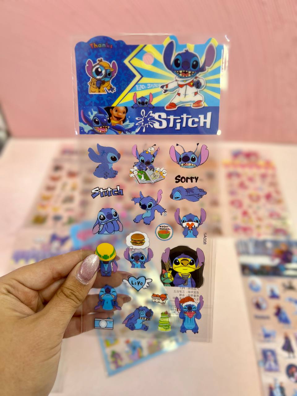 استیکر شیشه‌ای فانتزی طرح استیج